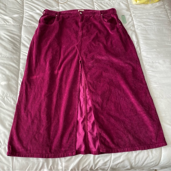 Anthropologie Pilcro The Madi Front-Slit Violet Corduroy Skirt - Picture 5 of 7